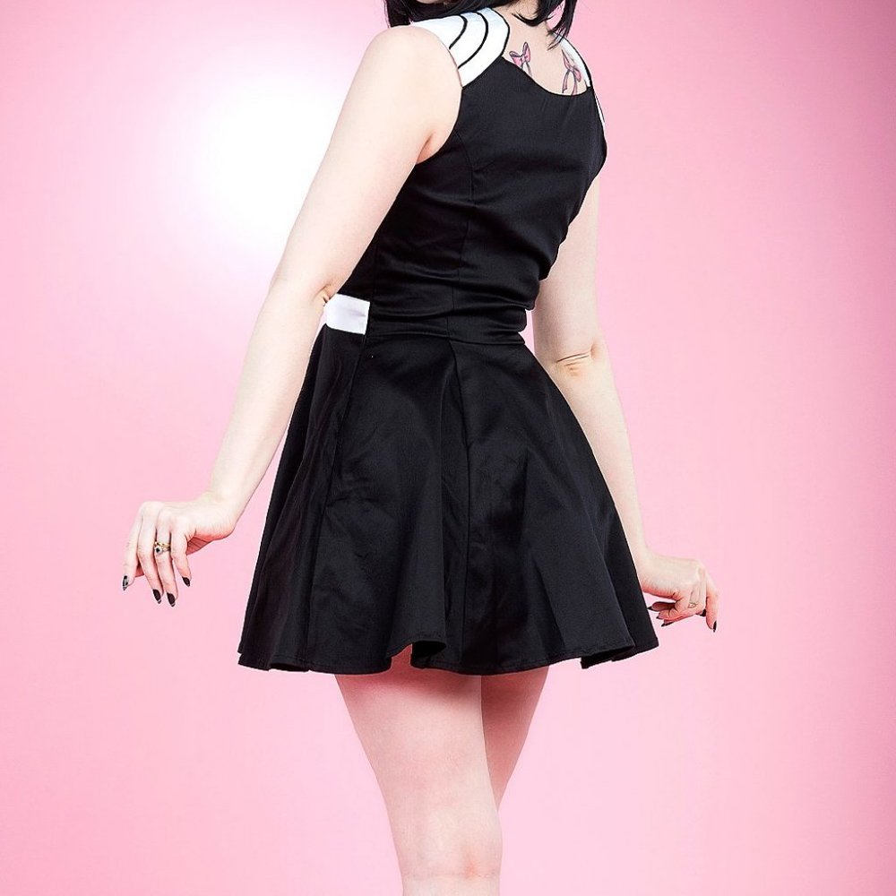 🌟Hearts & Roses || Spectator Mini Dress - Picture 2 of 6